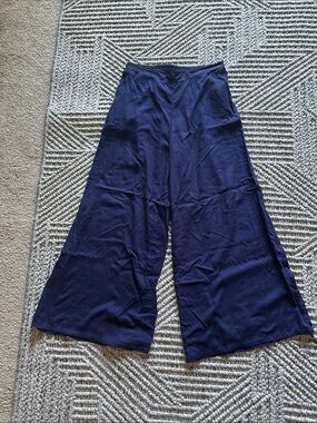 Flowing Navy Wide-Leg Palazzo Pants